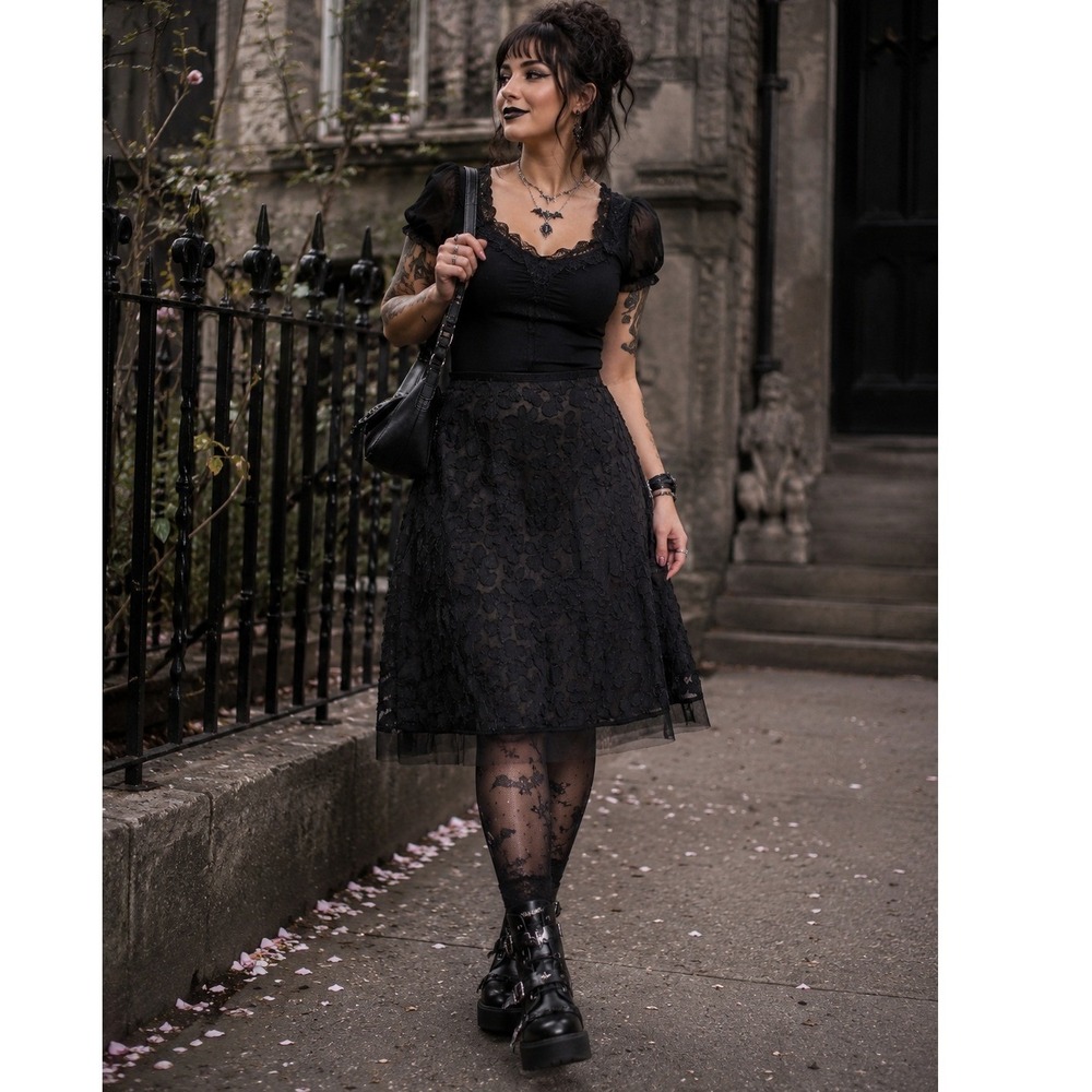 Whimsigoth Fairy Coquette Boho Y2K Black Floral Lace Overlay Tan Lining S Skirt